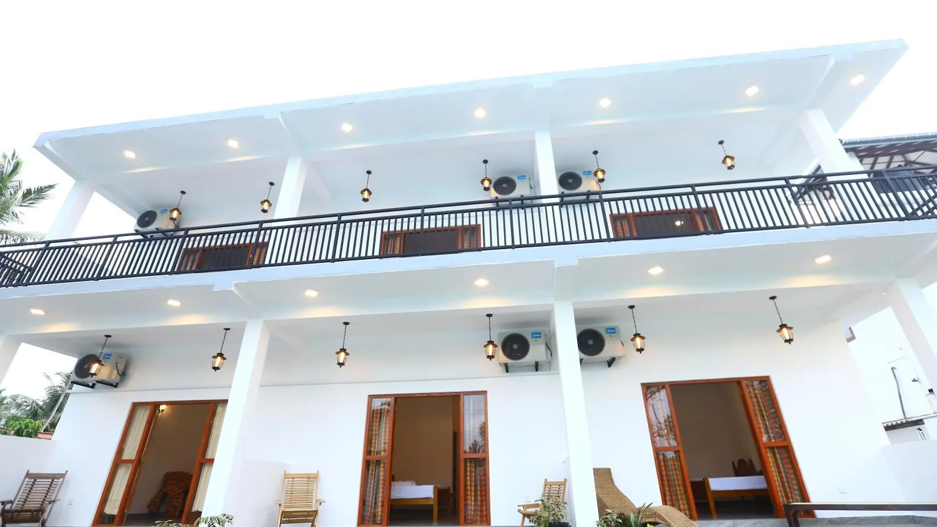 Villa La Vie Lagoon Negombo